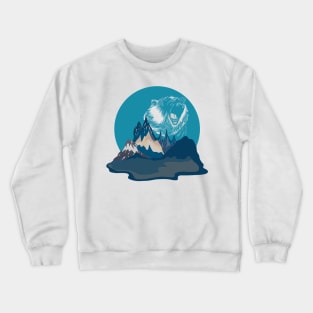 Bear Roaring in Blue Mountain Landscape | Gift Idea for Travelers who love Hiking or Camping | Wanderlust T-Shirt Crewneck Sweatshirt